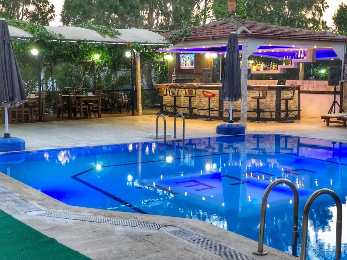 Yuecel Hotel Fethiye Exterior photo